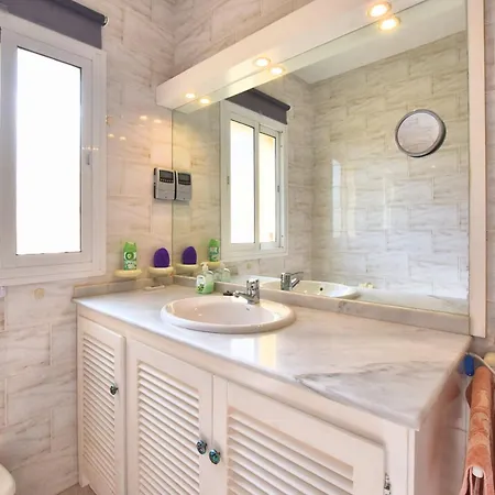 Charming With Private Pool In Villa